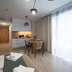 Appartement The Waves Kasprowicza 20c - Blisko Plazy! - Bezplatny Parking Podziemny - Klimatyzacja - Basen, Jacuzzi, Sala Fitness, Sala Zabaw Dla Dzieci I Sauny W Cenie!