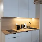 Appartement The Waves Kasprowicza 20c - Blisko Plazy! - Bezplatny Parking Podziemny - Klimatyzacja - Basen, Jacuzzi, Sala Fitness, Sala Zabaw Dla Dzieci I Sauny W Cenie!